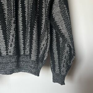 Vintage Point Zero Black and Gray Sweater
